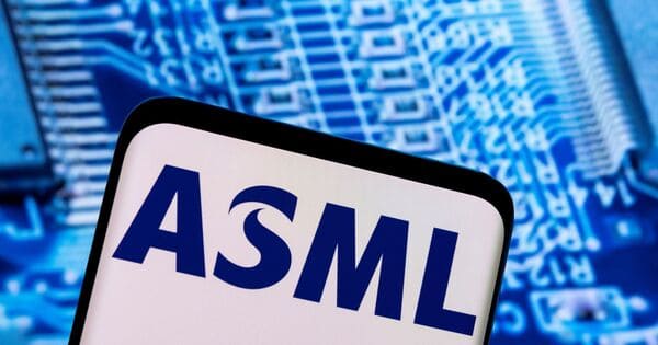 سهم ASML